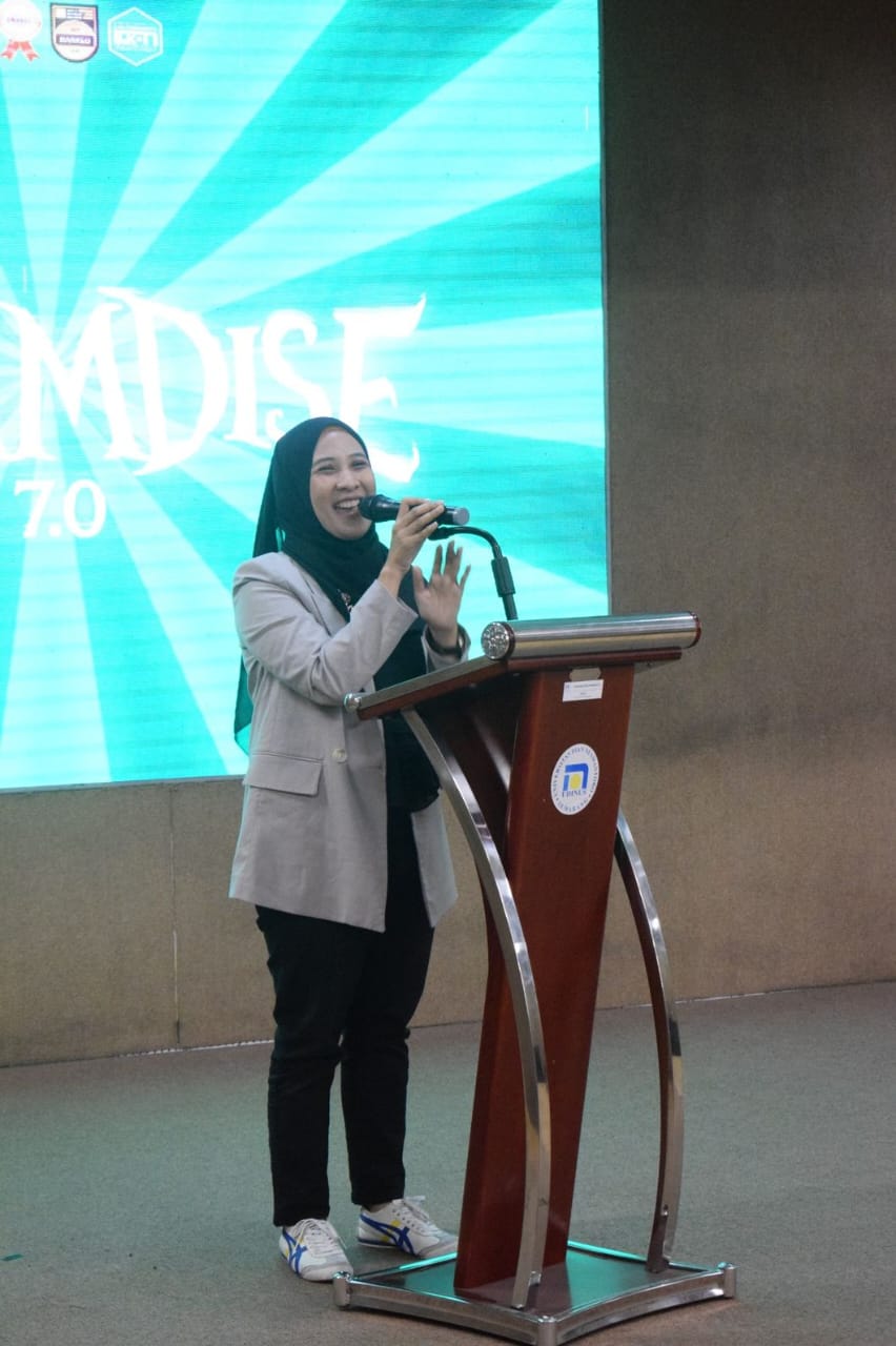 COMMUNICATION PARADISE